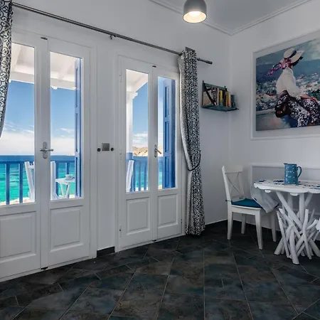 Aphrodite By Akroploro *