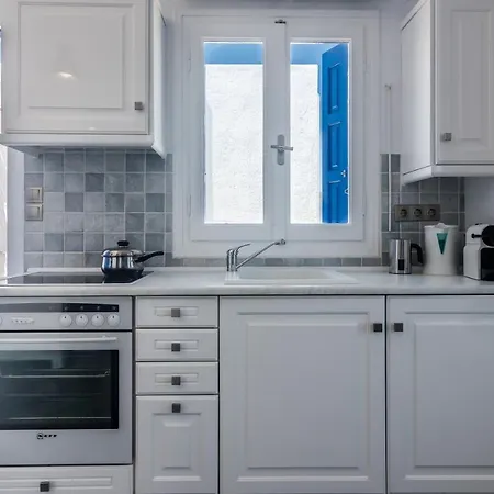 Semesterbostad Aphrodite By Akroploro