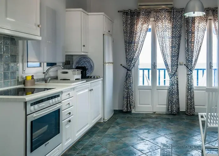 Semesterbostad Aphrodite By Akroploro Pollonia