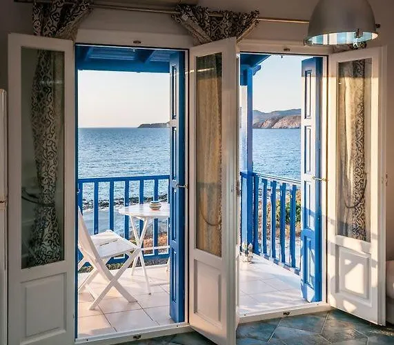 Aphrodite By Akroploro *