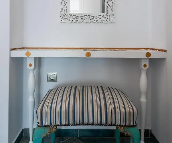 Semesterbostad Aphrodite By Akroploro